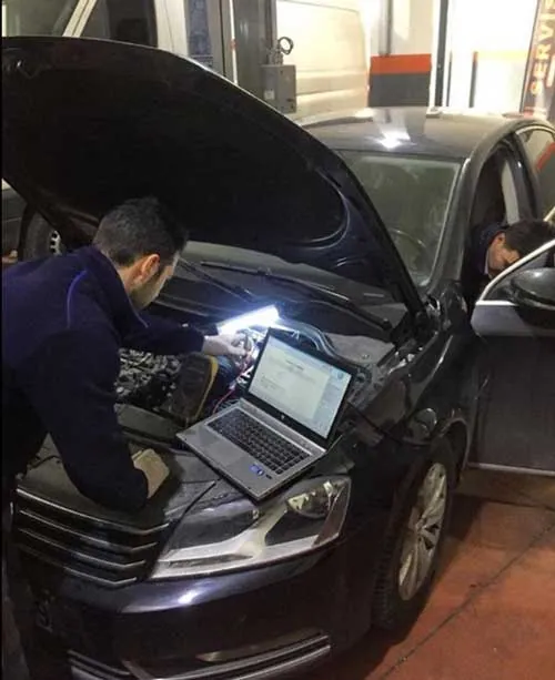 Volkswagen Passat'ta dizüstü teşhis cihazıyla arıza tespiti